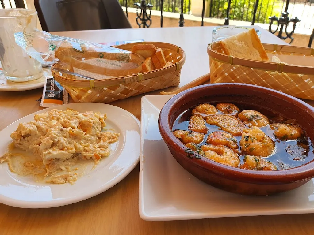 Menu_Cafeteria y Heladeria Centro_Montesinos Los_image_4