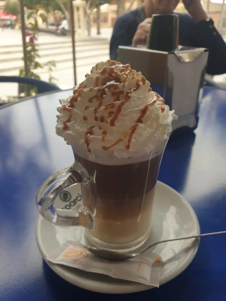 Menu_Cafeteria y Heladeria Centro_Montesinos Los_image_5