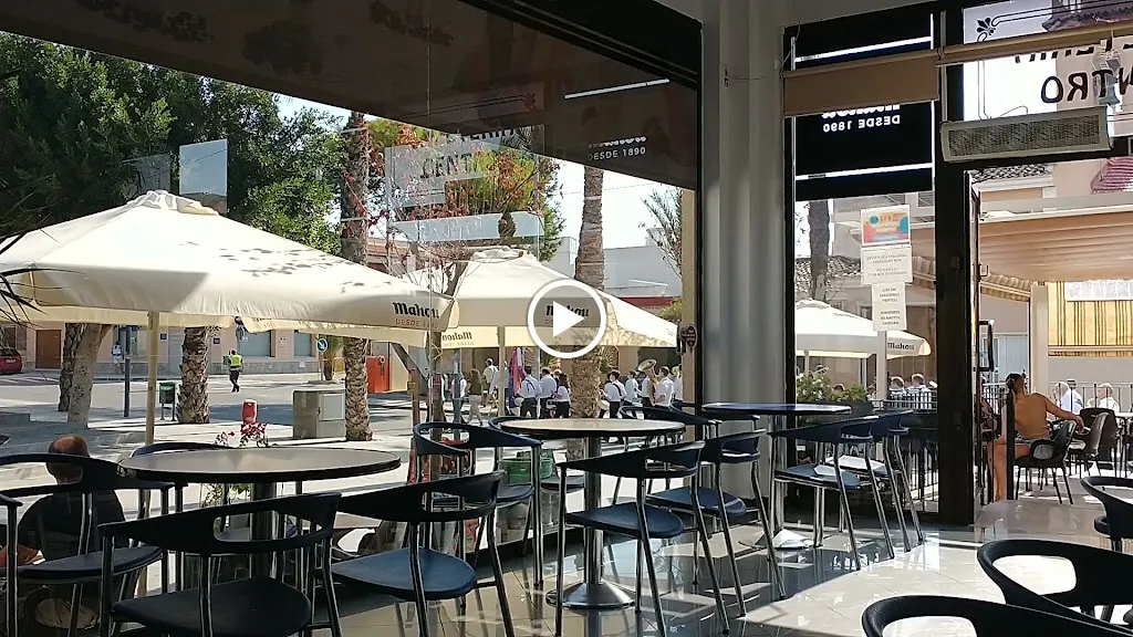 Cafeteria y Heladeria Centro_Montesinos Los_slider_image_2