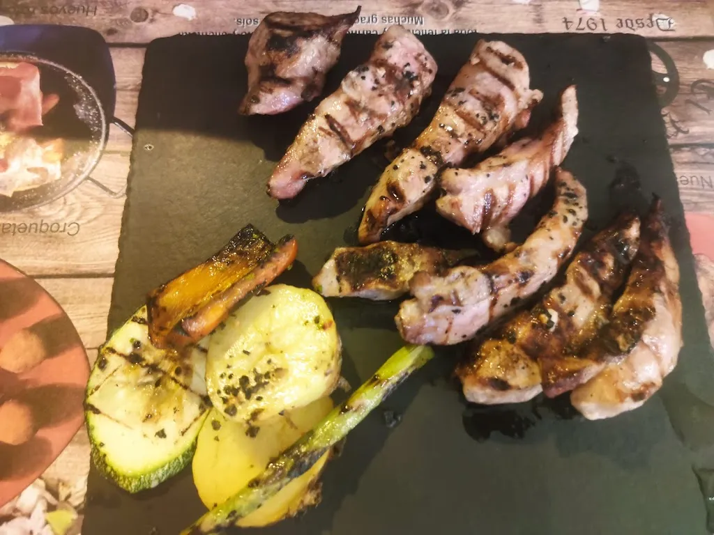 JUAN ANTONIO CAMPOS SÁNCHEZ_Restaurante @ El Volante_Ciempozuelos_review