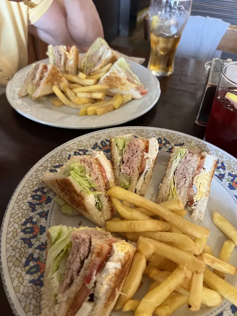 Andrea Moraleda_Bar Serradora_Ciempozuelos_review