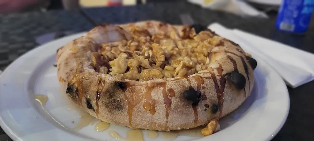 kamila warchol_Pizzería Caminito_Montesinos Los_review