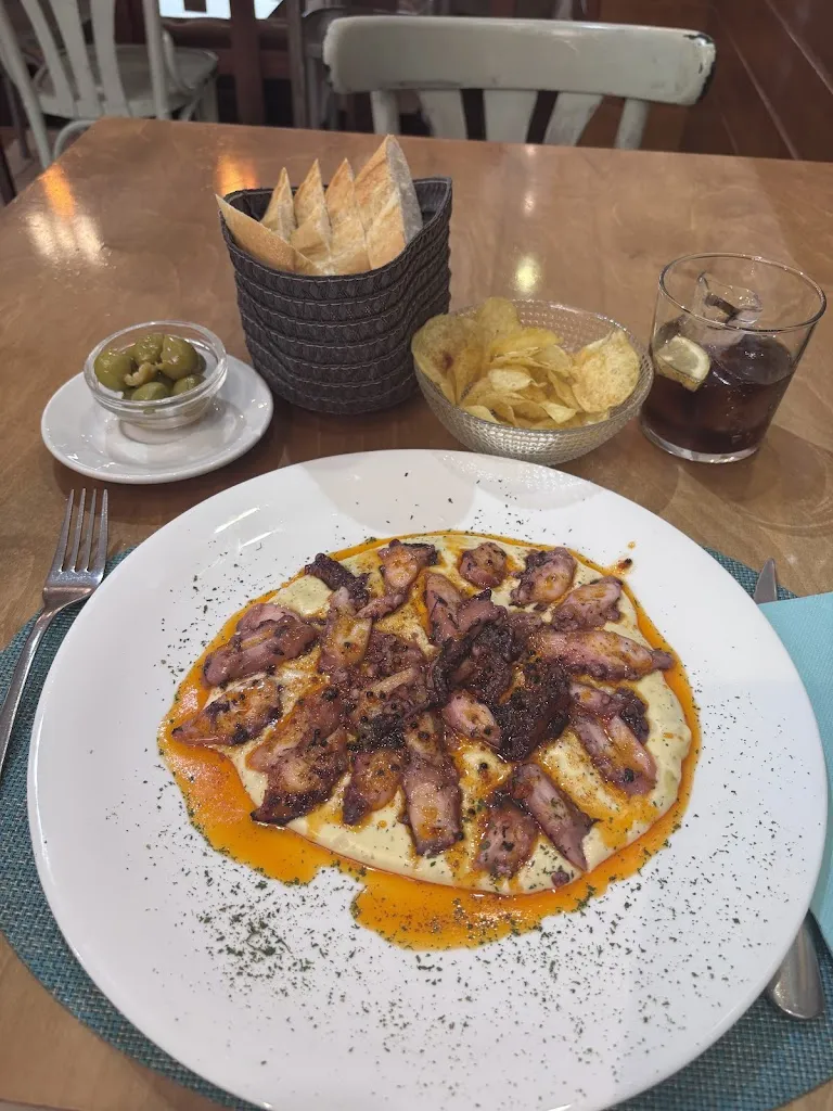 Xiong Chasel_Amares Coslada Restaurante_Coslada_review