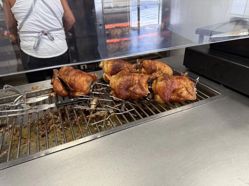 Pollos Paco Los Montesinos_Montesinos Los_slider_image_2