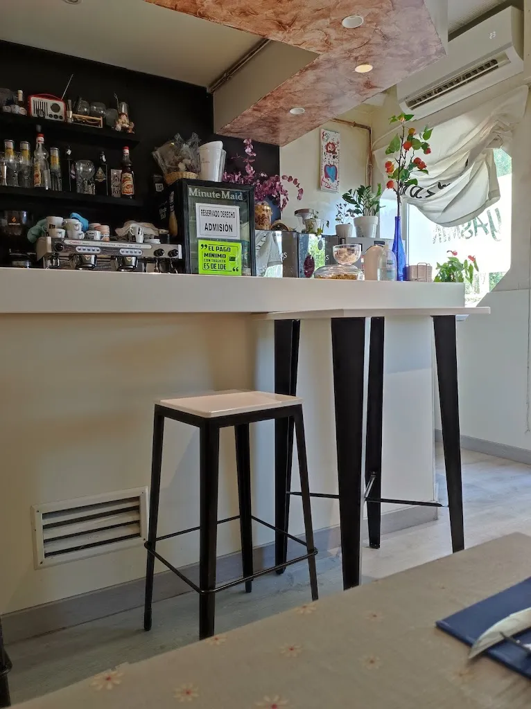 La Taberna De Yasmín_Coslada_slider_image_1