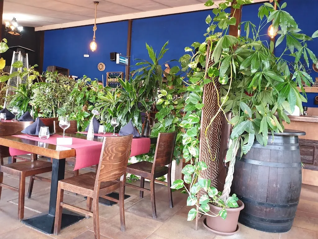 Restaurante la Sidreria restaurant in El Vellón