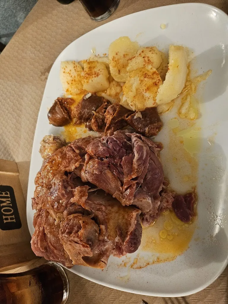 Lorena Fernandez_LA TABERNA DE MERY_Estremera_review