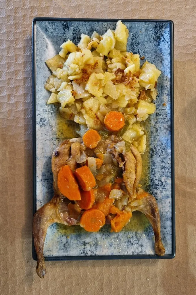 Ezequiel Raimondo_LA TABERNA DE MERY_Estremera_review