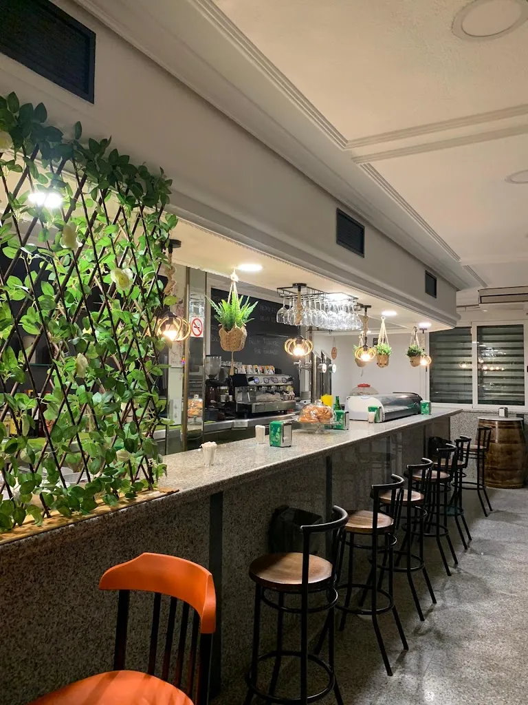 LA TABERNA DE MERY_Estremera_slider_image_3