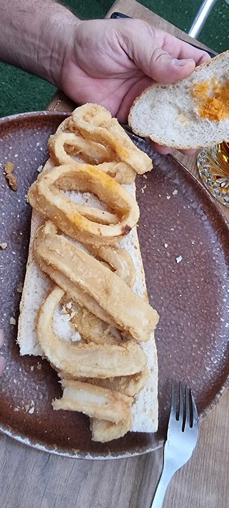 Joe Metcalf_Mesón Galicia_Fuenlabrada_review