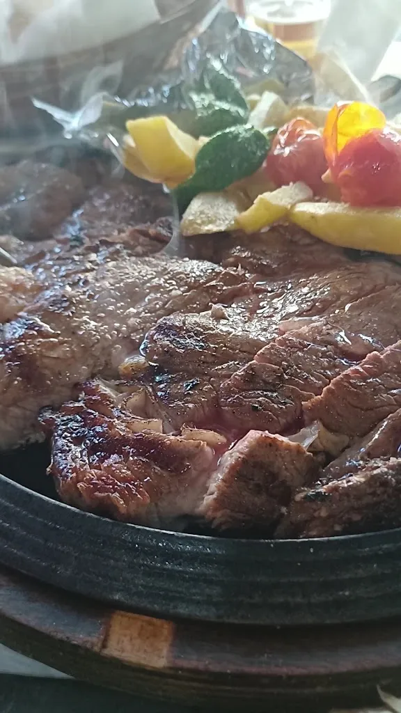 Adrián Restaurante_El Pardo_slider_image_2