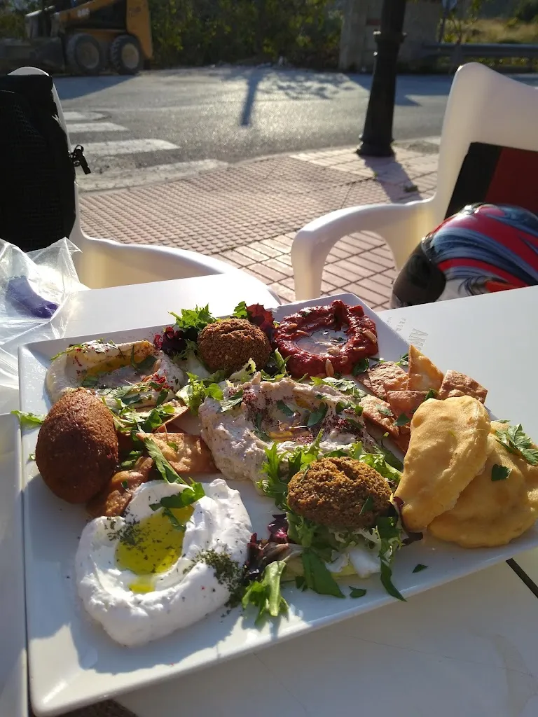 aimee hudnott_RESTAURANTE LIBANÉS MUNDIAL_Orxeta_review