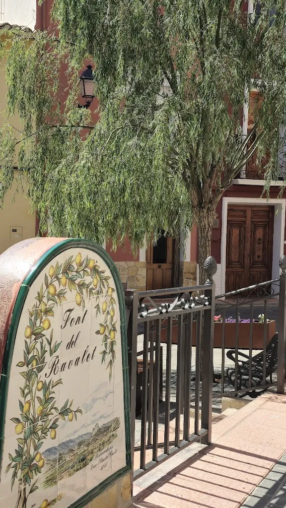 Helena Lloretpons_Taverna Major 61_Orxeta_avis