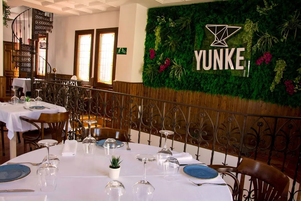 Yunke Bar-Restaurante restaurant in Griñón