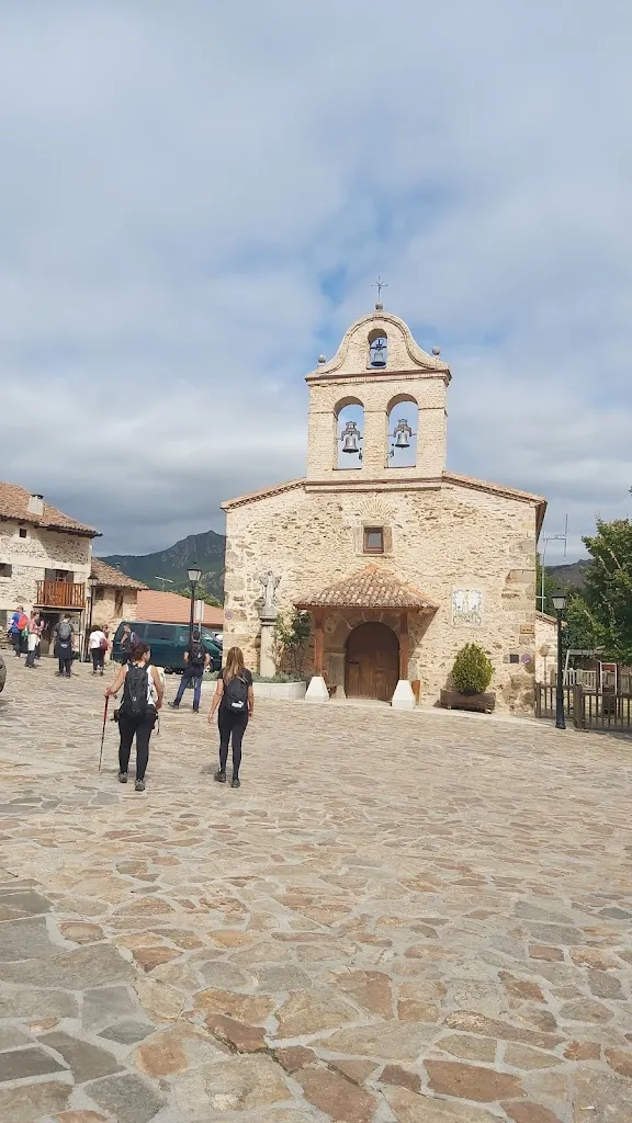 Uriel Montenegro_La Hiruela_Hiruela La_review