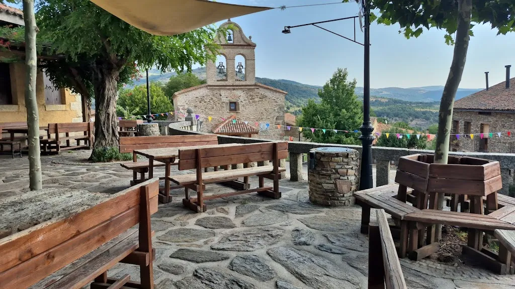 Bar Restaurante La Hiruela restaurant in Hiruela La