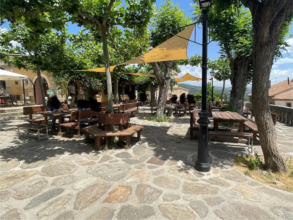 Bar Restaurante La Hiruela_Hiruela La_slider_image_2