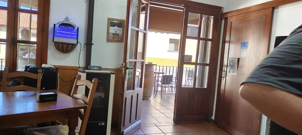 Soraya Garcia_Bar Restaurante El Fogón de la Sierra._Horcajo de la Sierra_recensione