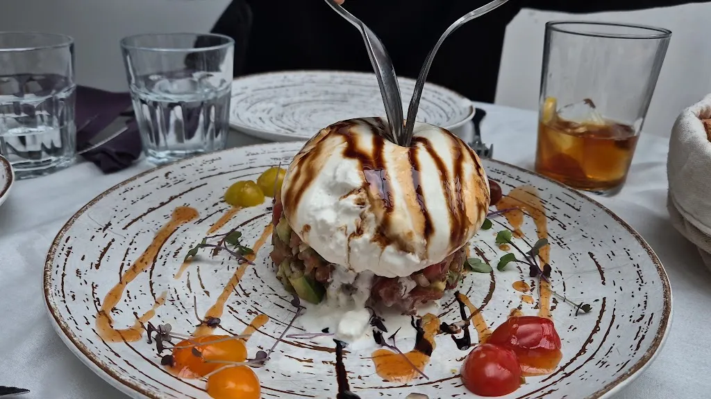 Restaurante L. Chaqueta_Hoyo de Manzanares_slider_image_2