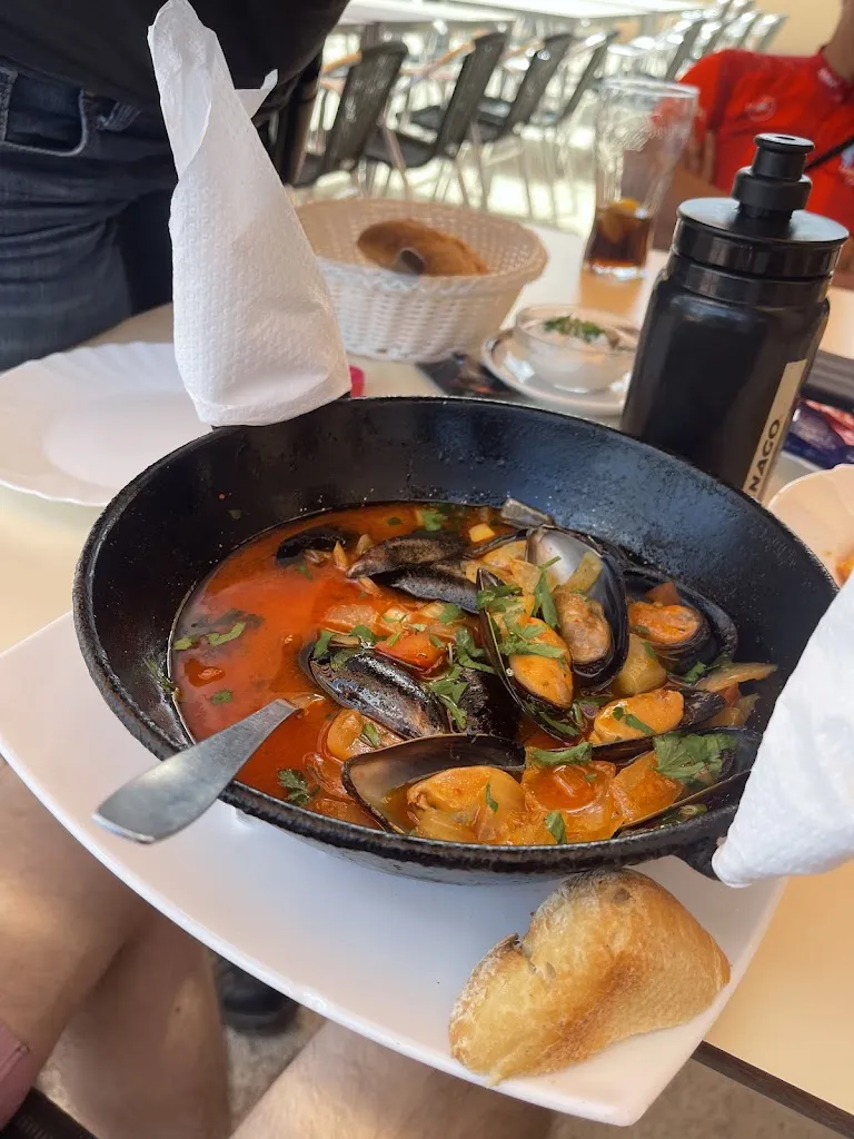 LEGSLLOYD_Restaurant Coll de Rates_Parcent_review