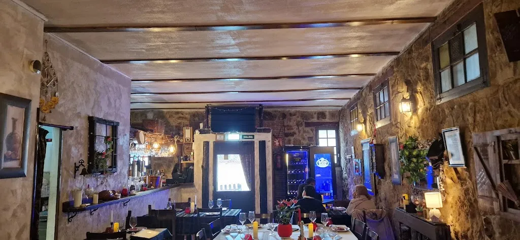 Angeldebarro Run_La cueva de gueira_El Molar_review