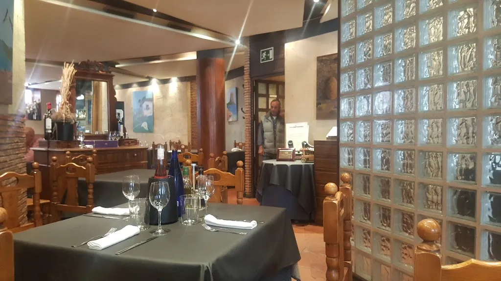 Restaurante El Puntito restaurant in El Molar