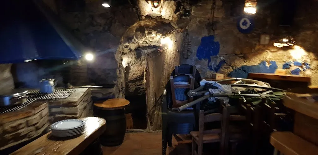 s james_El Matador_El Molar_review