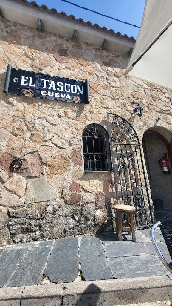 El Tascon Cueva restaurant in El Molar