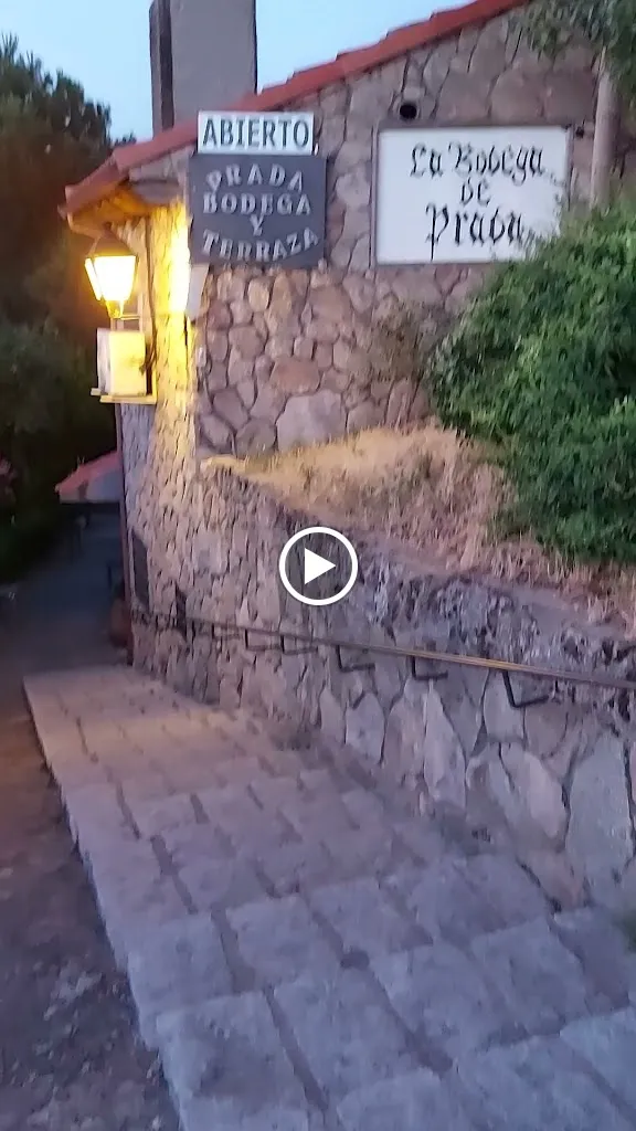 Restaurante La Bodega de Prada_El Molar_slider_image_2