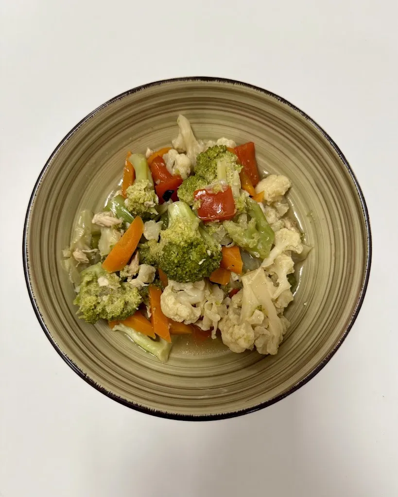 Manila Bar & Grill_Novelda_slider_image_2