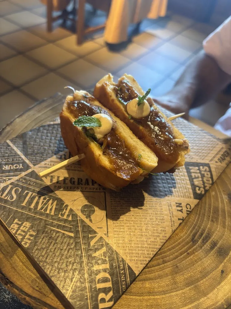 Lidia DL_Mesón Rías Gallegas_Leganés_review