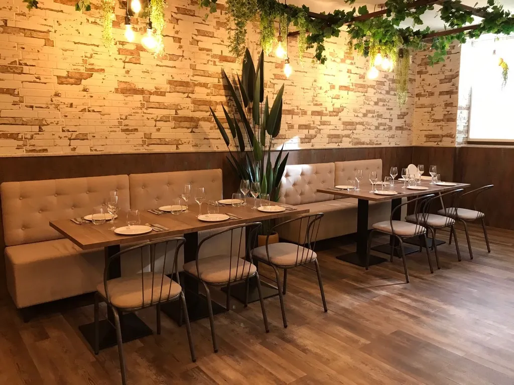 Castizö Gastrobar restaurant in Leganés