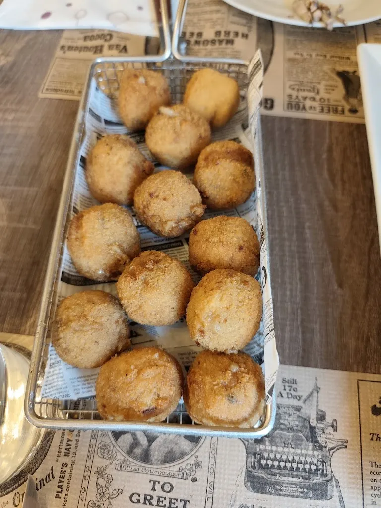 Simone Morgado_Mesón Teo_Leganés_review