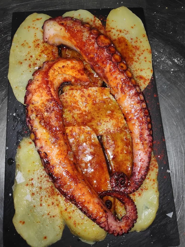 Mesón Teo_Leganés_slider_image_2