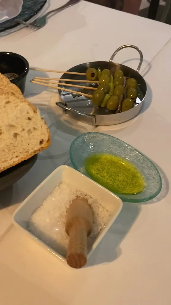 Santé Restaurante Vinos_Leganés_slider_image_2