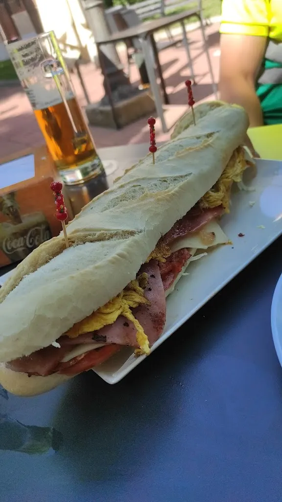 Francisco Javier Saborido Quiñones_Bar de tapas Santana_Loeches_review