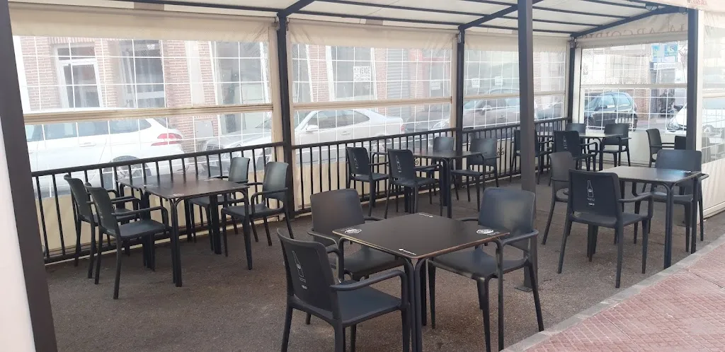 Arcoiris restaurant in Loeches