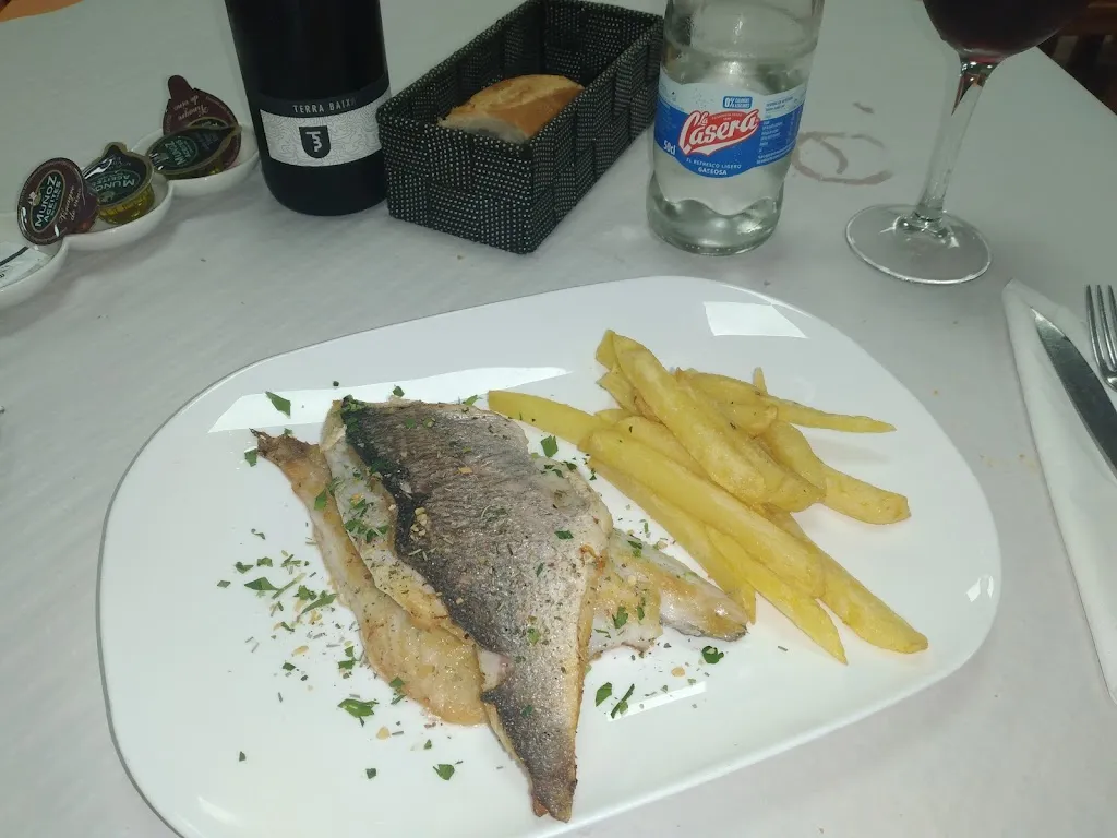 Jose Pinto_Bar Las HERMANAS_Loeches_review