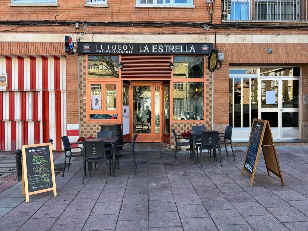 Bar restaurante El Fogón de la Estrella restaurant in Loeches