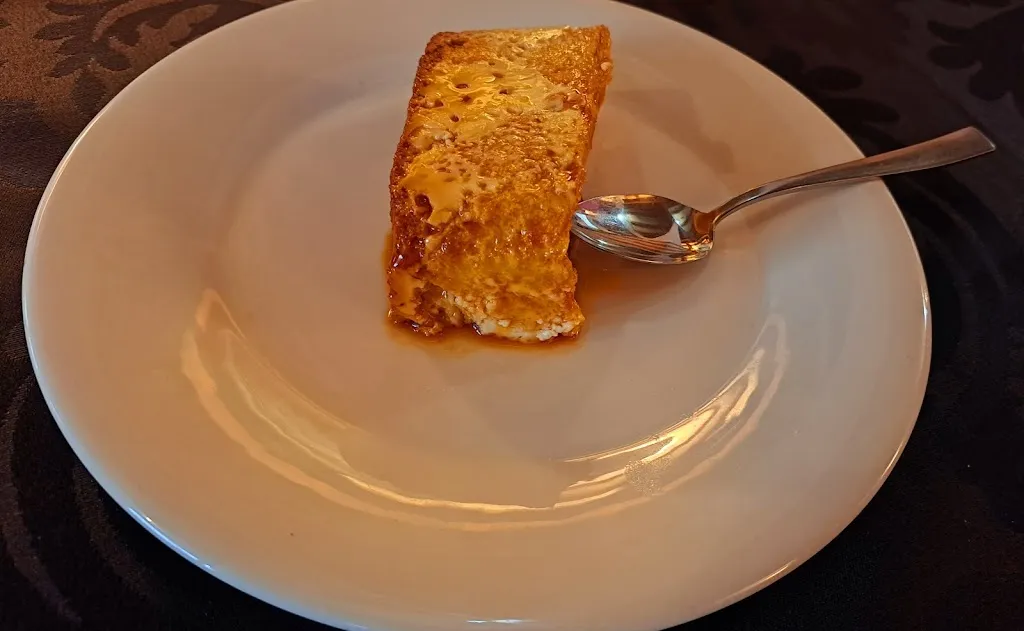 Bar-Restaurante Casa Flores_Lozoyuela-Navas-Sieteiglesias_slider_image_3