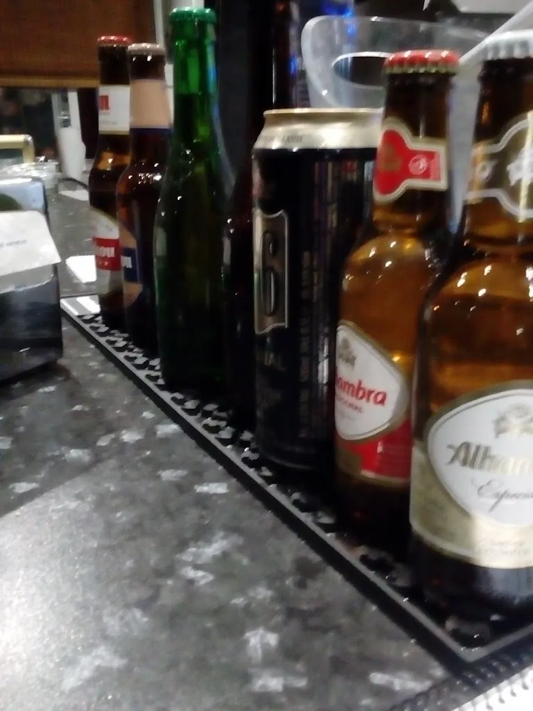 Menu_Bar Pub Luz de Luna_Lozoyuela-Navas-Sieteiglesias_image_4