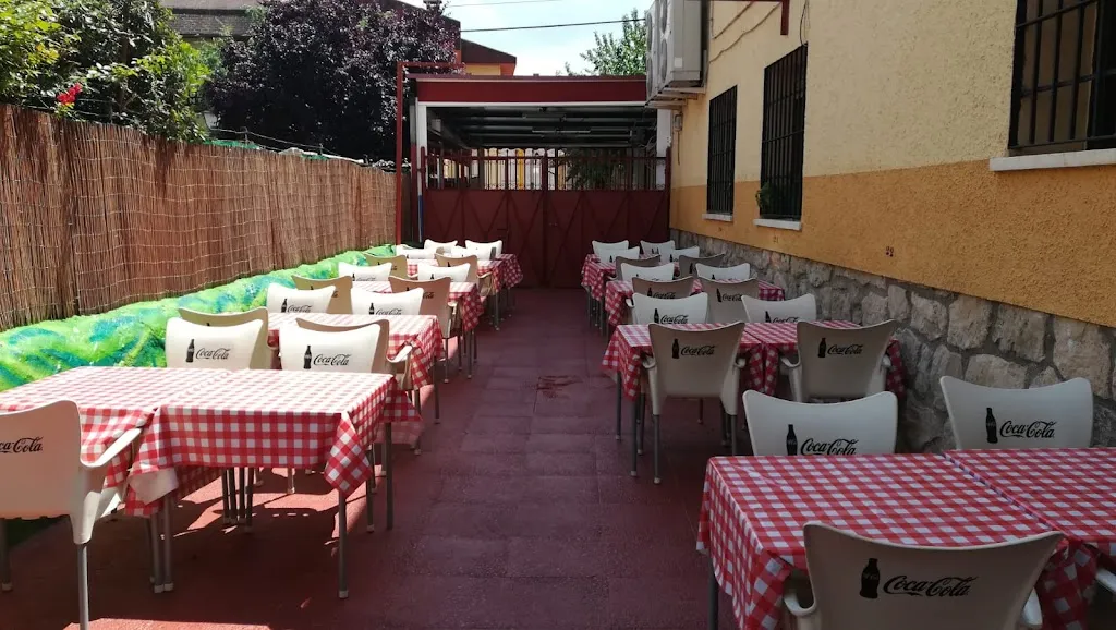 Bar restaurante chiqui_Guadalix de la Sierra_slider_image_1