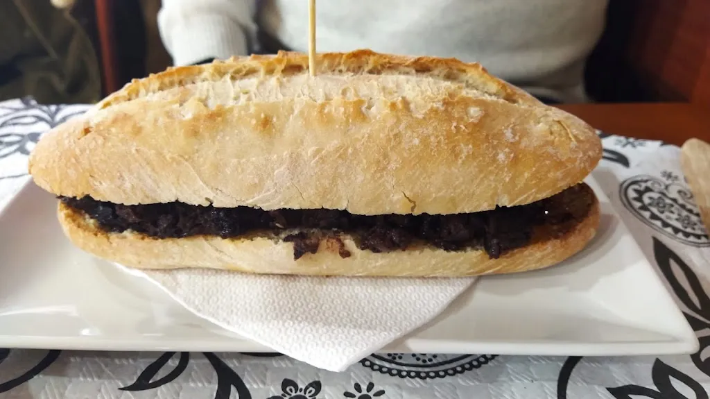 Juan Paser Trafde_Café L´ Abadía l Restaurante Novelda_Novelda_review