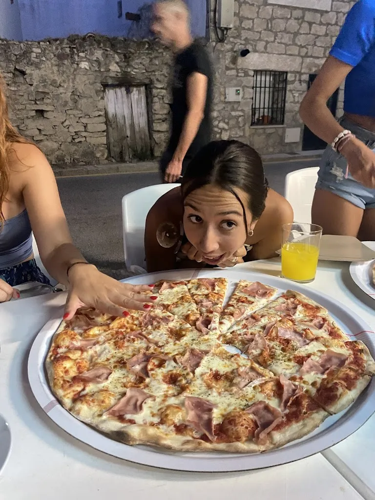 Tua Pizza Guadalix de la Sierra_Guadalix de la Sierra_slider_image_3