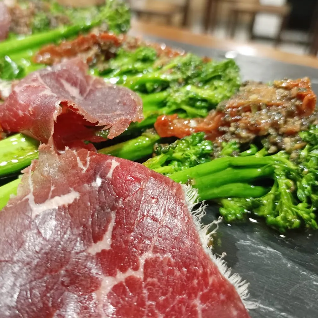 Taberna Belloto restaurant in Guadalix de la Sierra