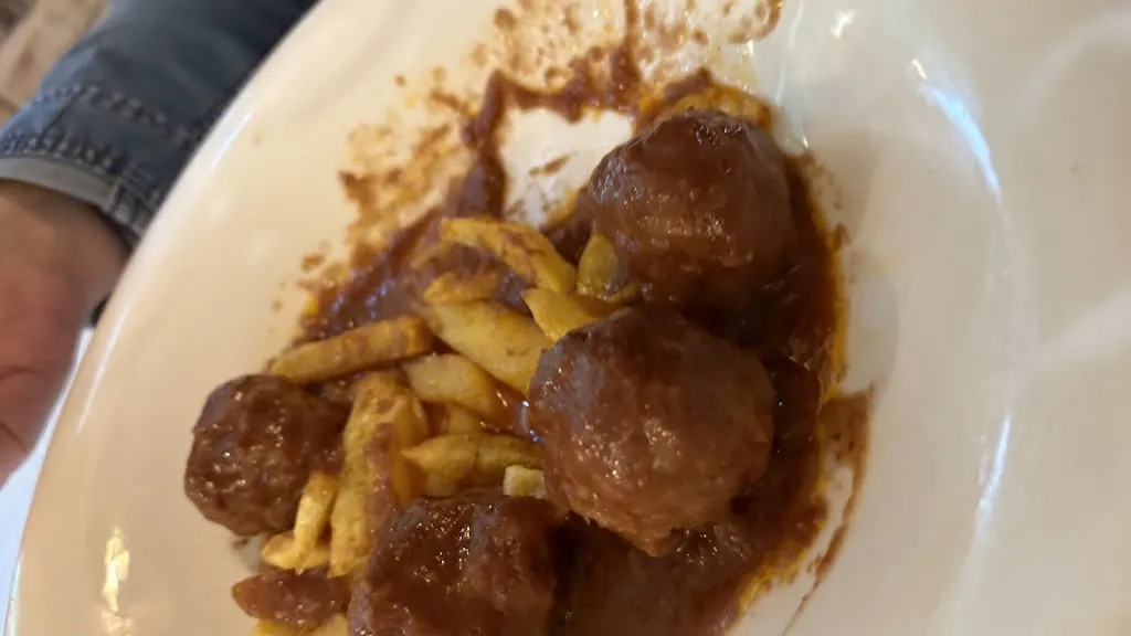 JUAN Martinez Martinez Tercero_El Llantar de la Sierra_Guadalix de la Sierra_review