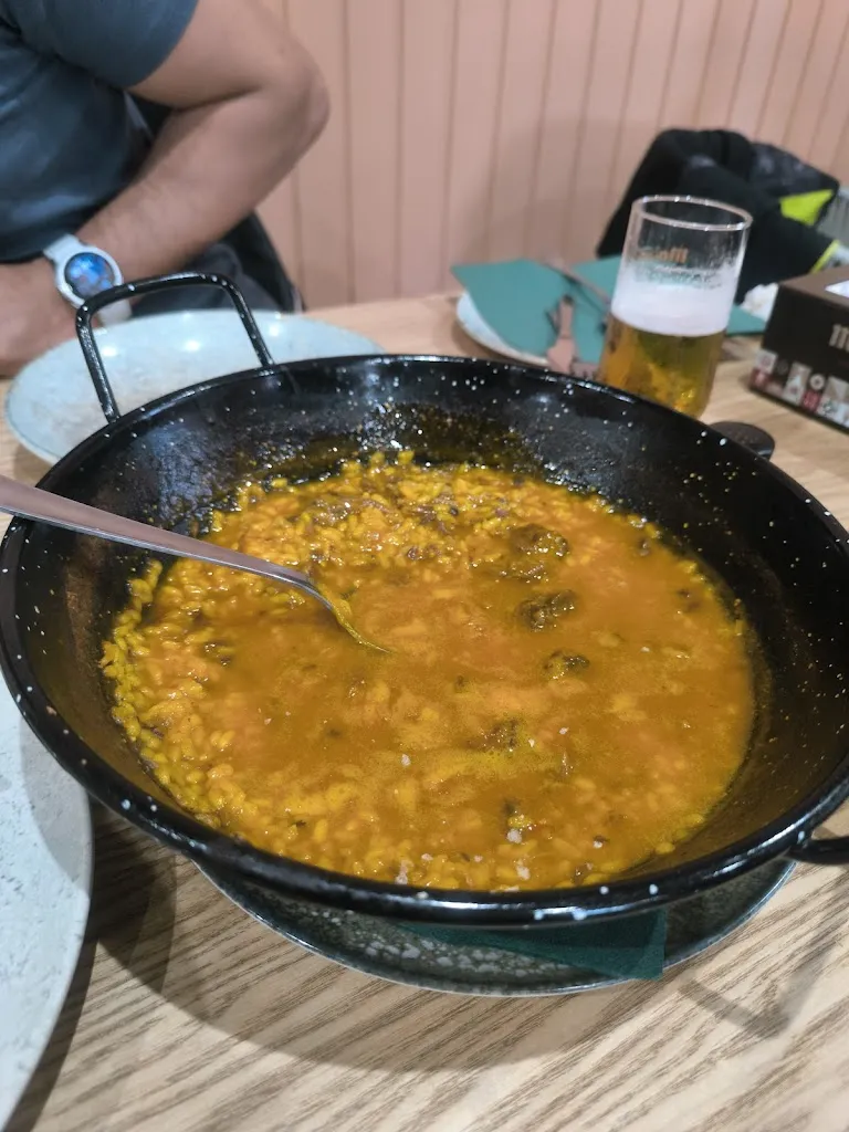 Taberneo Cervecería_Manzanares el Real_slider_image_2