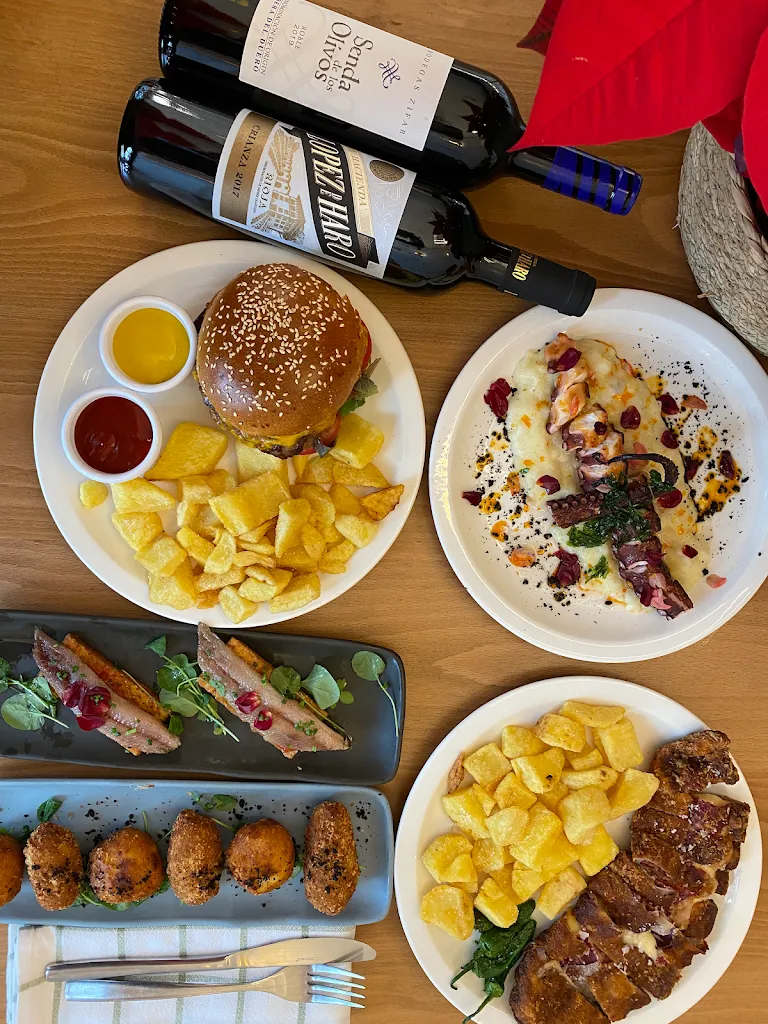 y Lucientes_Moncloa-Aravaca_slider_image_3