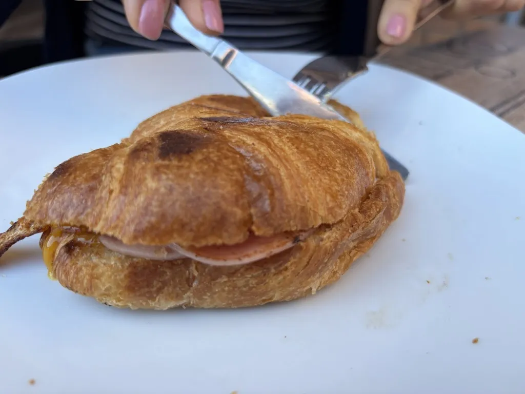 Jorge Carlos Valdés Puig_Restaurante La Barra_Mejorada del Campo_review