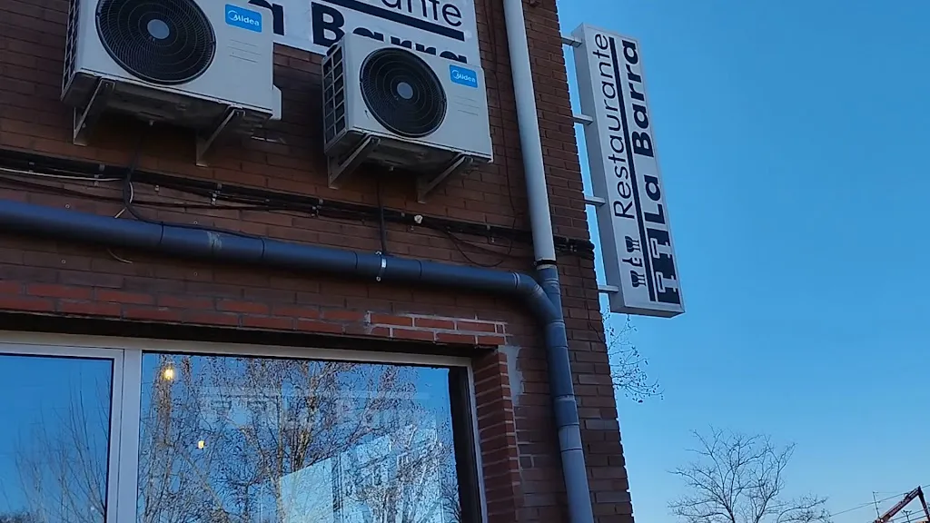 Francisco Lucena_Restaurante La Barra_Mejorada del Campo_review